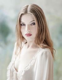 02 Daria Ariel Berndt Photography mabprofilm