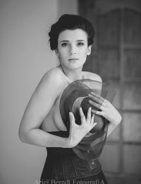 Ariel Berndt FotografiA Aleksandra 4+
